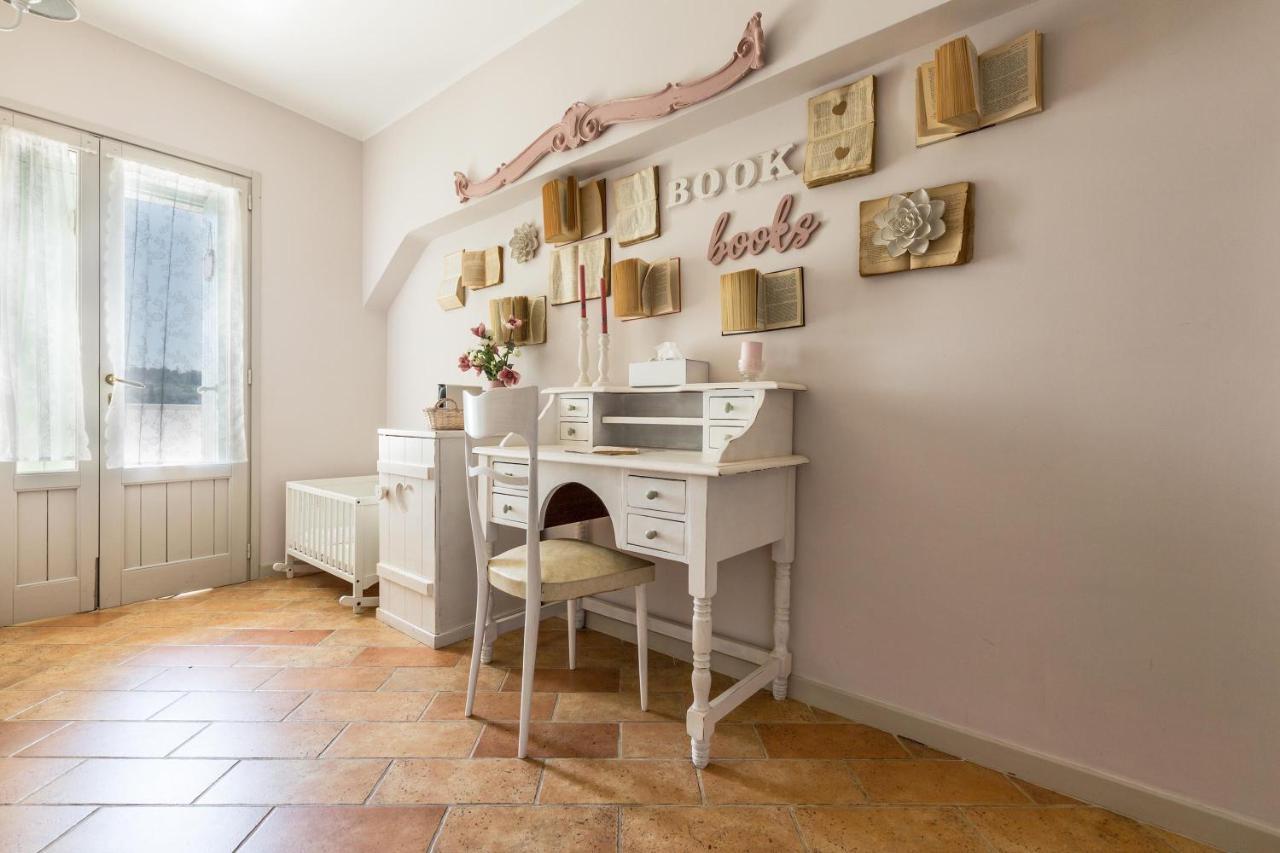Fabula Maison Monopoli Luaran gambar