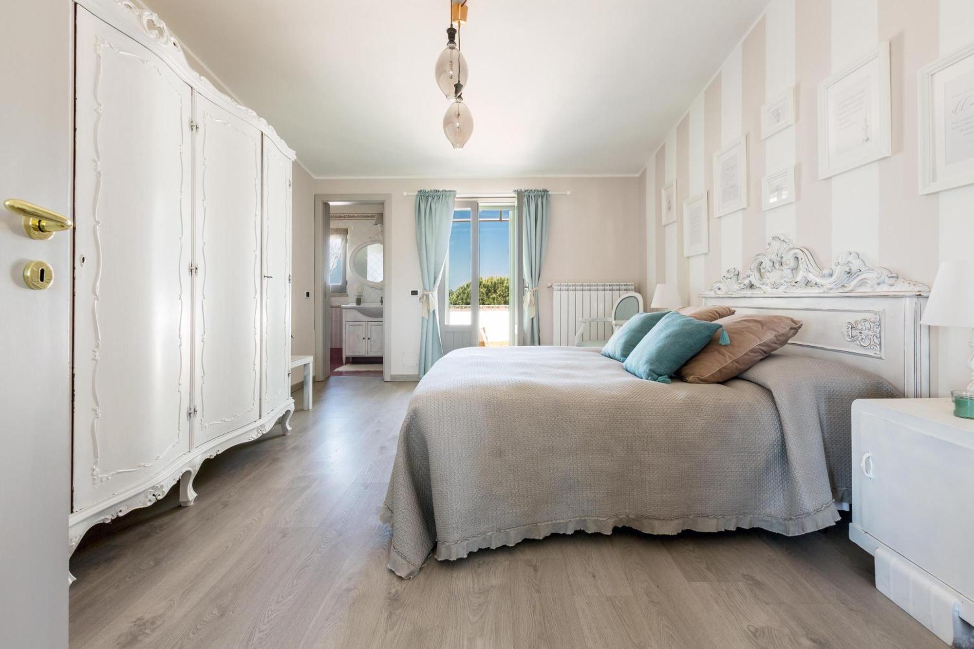 Fabula Maison Monopoli Luaran gambar