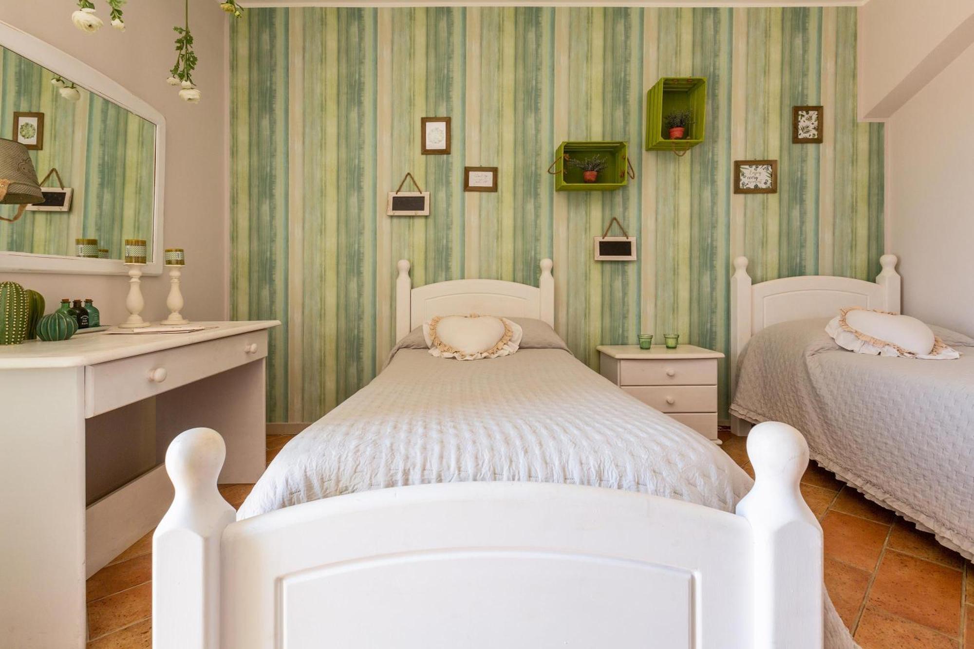 Fabula Maison Monopoli Luaran gambar